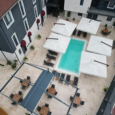 Er Turistik Hotell 3*